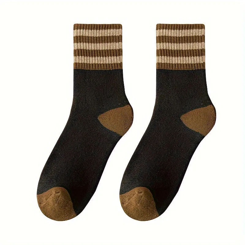 10 Pairs of Chic MidCalf Womens Striped Socks